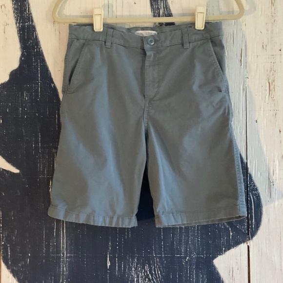 ZARA BASIC CHINO SHORT IN BLUE SKIES SZ 14 - Picture 1 of 9